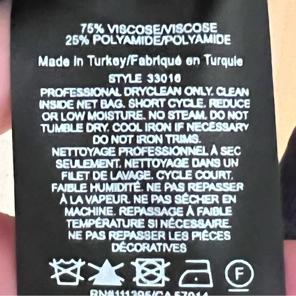 Tory Burch Candace Navy Turtleneck Sweater With Red "T" Logo On Sleeve - Picture 6 of 7